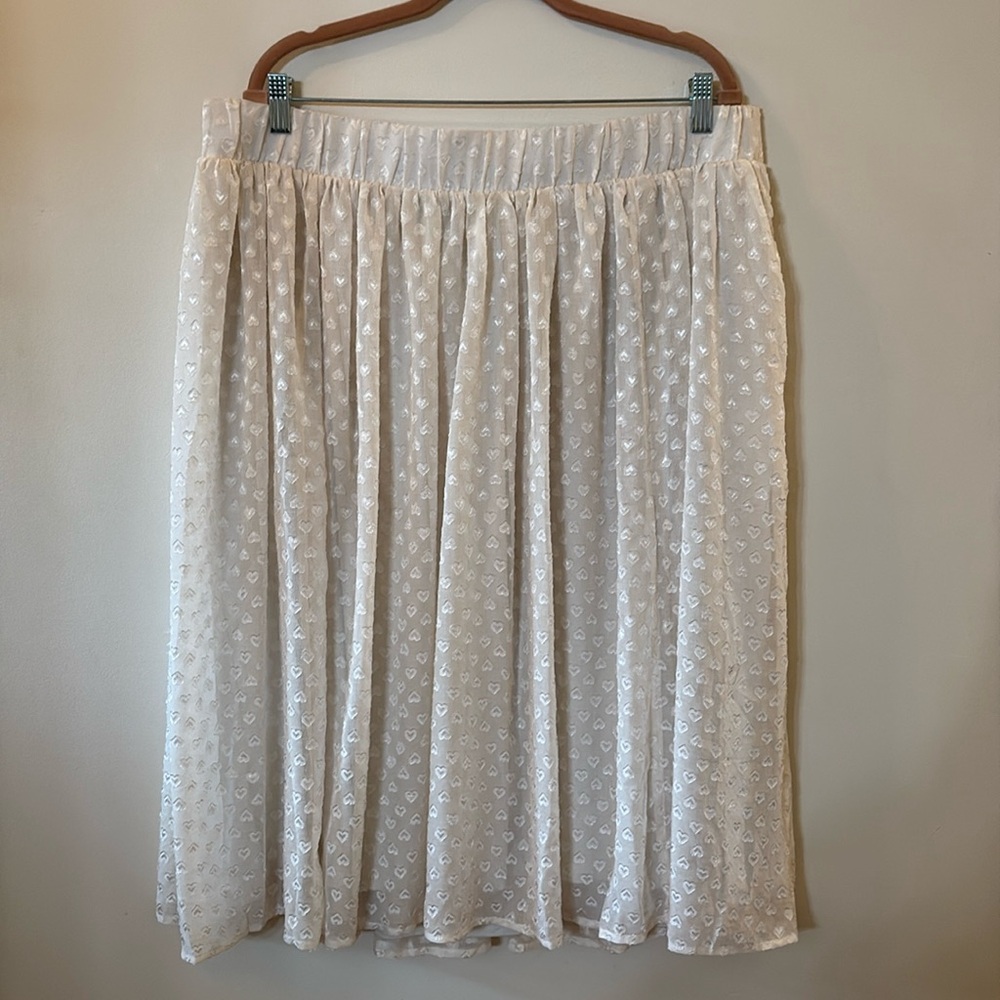 Torrid Heart Pattern Skirt